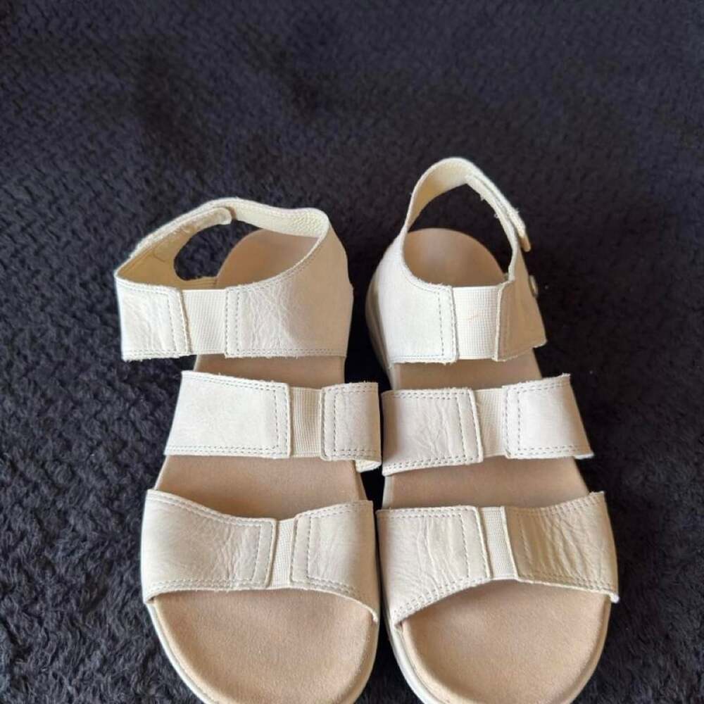 Kuru CODA White Leather Sandals Size 10